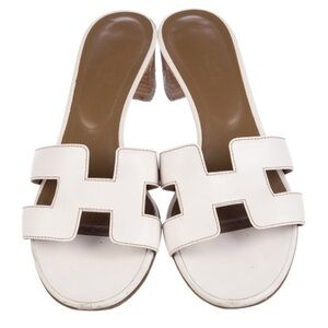 Authentic Hermes Oasis Slides 10.5